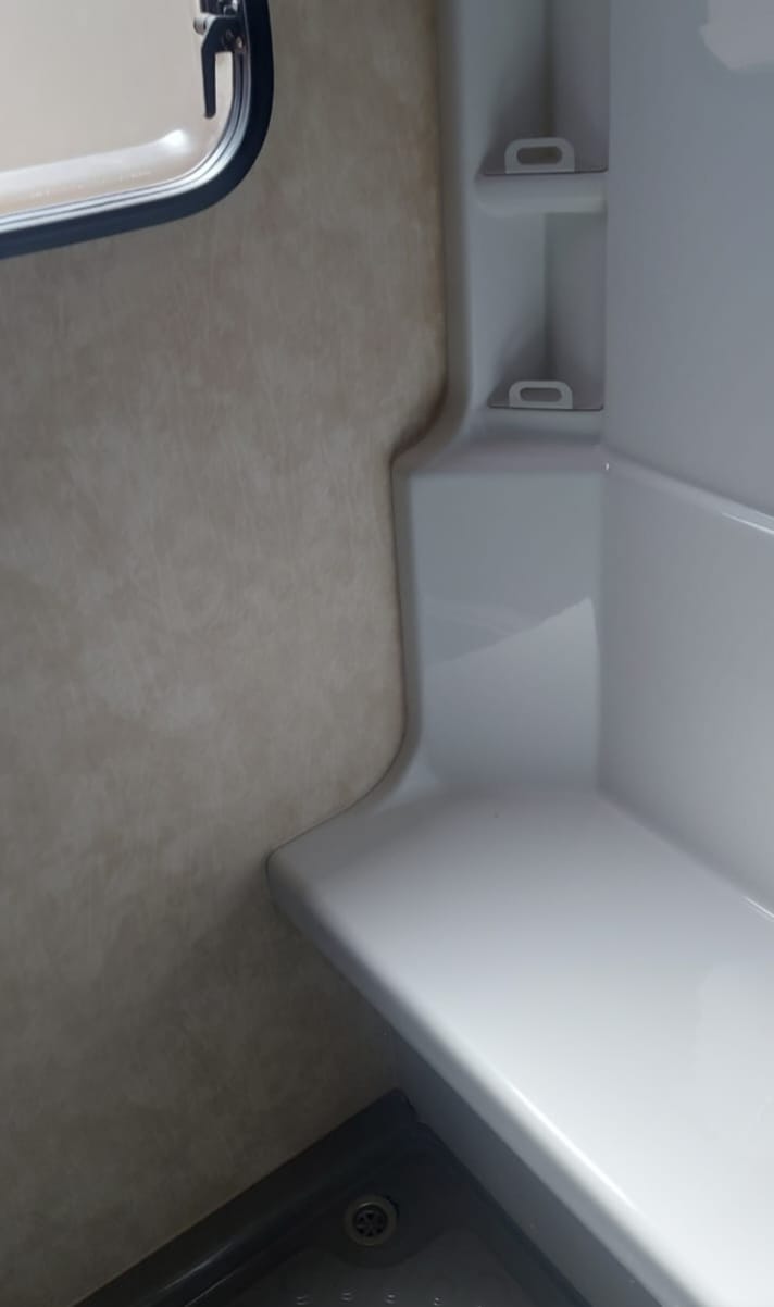 SOLD 2014 Jurgens Classique Caravan (CT 1103)