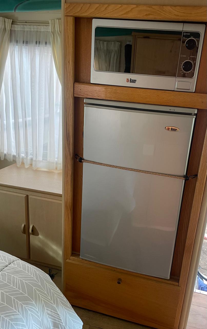 SOLD 1998 Gypsey Rapier Caravan (CT 1108)