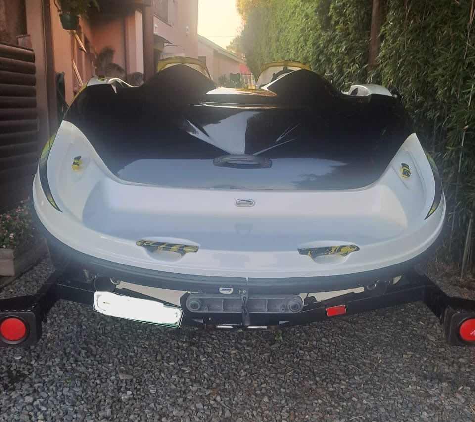 SOLD 2001 Seadoo Speedster Boat (CT 1112)