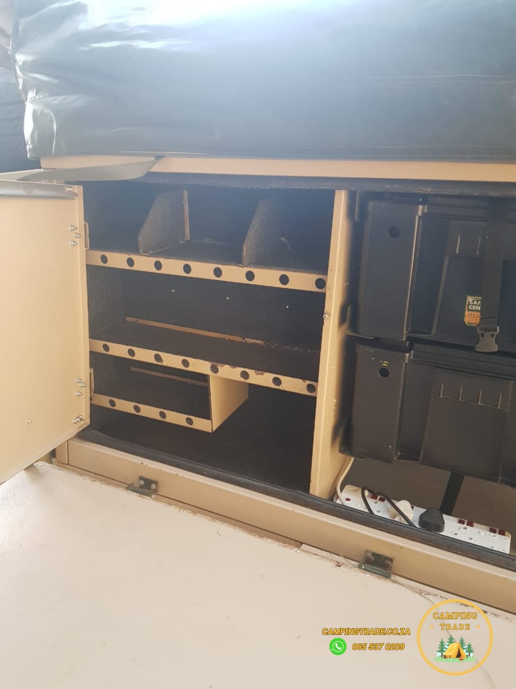 2005 Conqueror Conquest Camping Trailer (CT 1121)