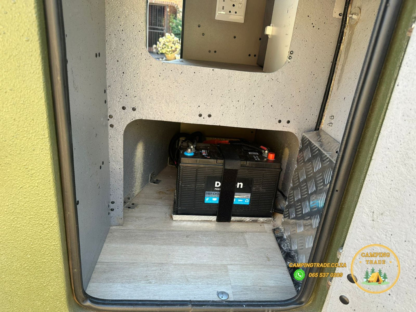 SOLD 2019 Invader Quatro Off-Raod Camping Trailer (CT 1137)