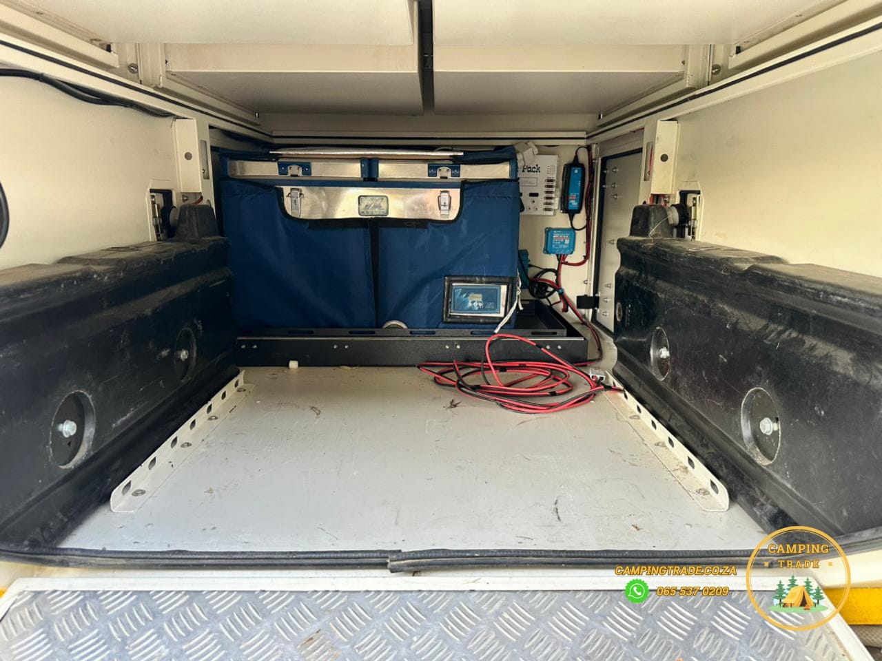 SOLD 2015 Jurgens XT 140 Off-Road Camping Trailer (CT 1124)