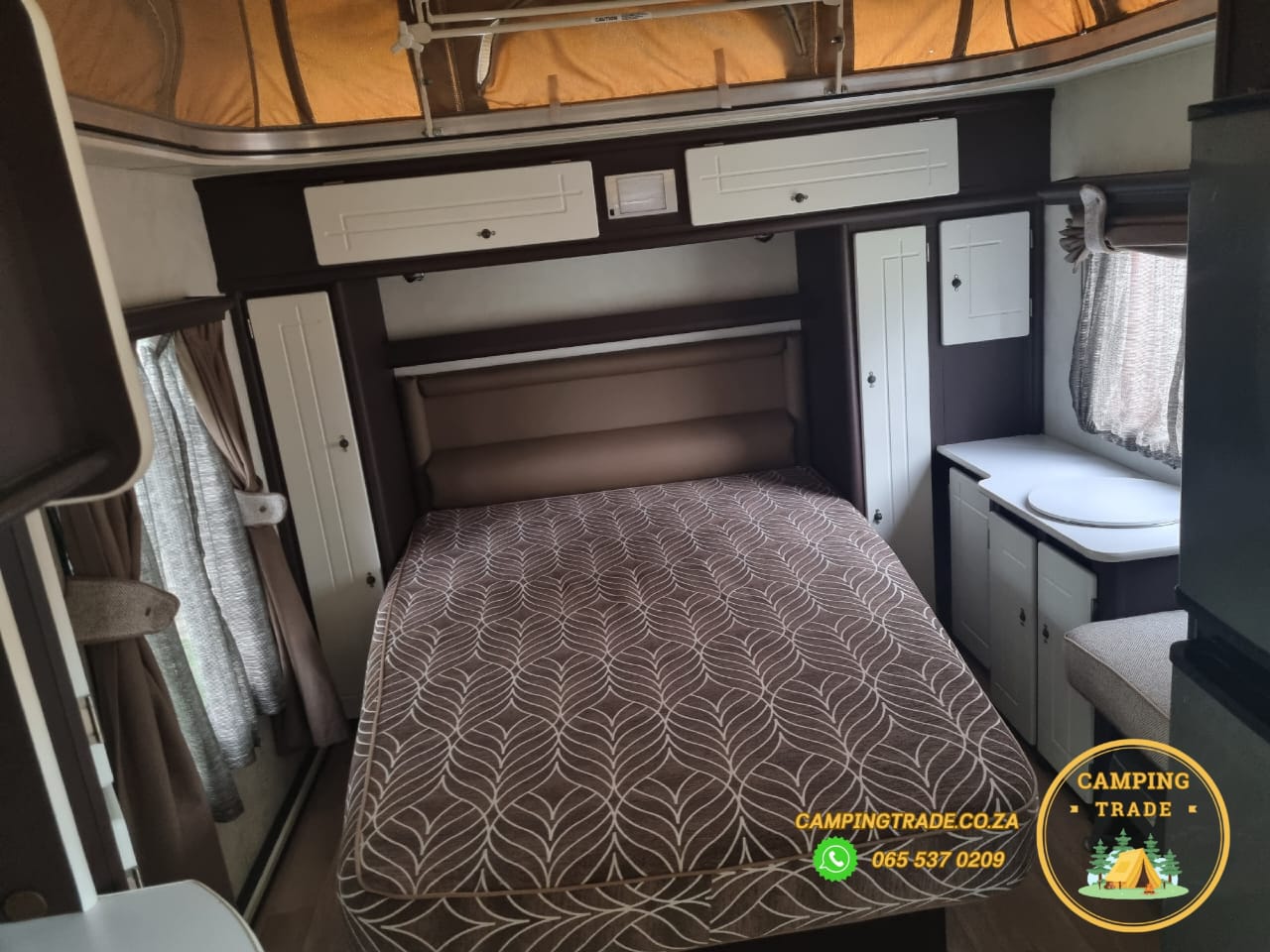 SOLD 2013 Jurgens Penta Caravan (CT 1070)