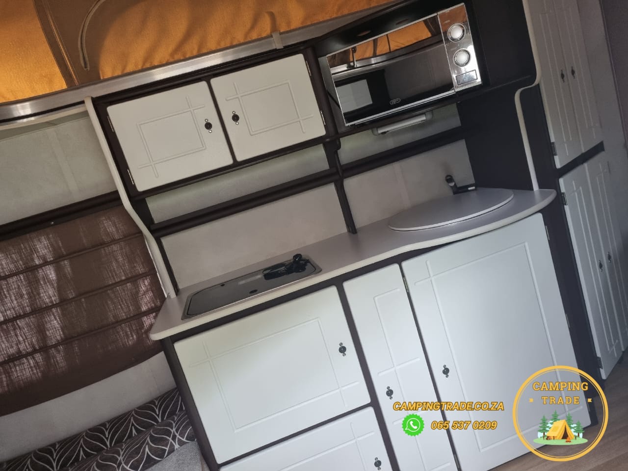 SOLD 2013 Jurgens Penta Caravan (CT 1070)
