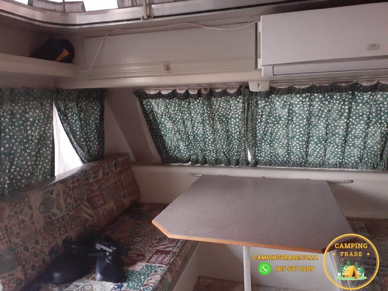 (SOLD) 1998 Jurgens Penta Caravan (CT 1140)