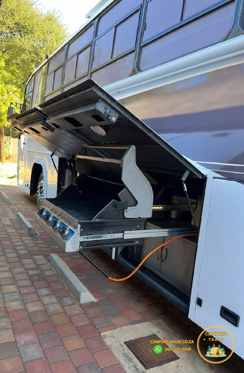 SOLD 1995 Erf Cambrian Motorhome (CT 1155)