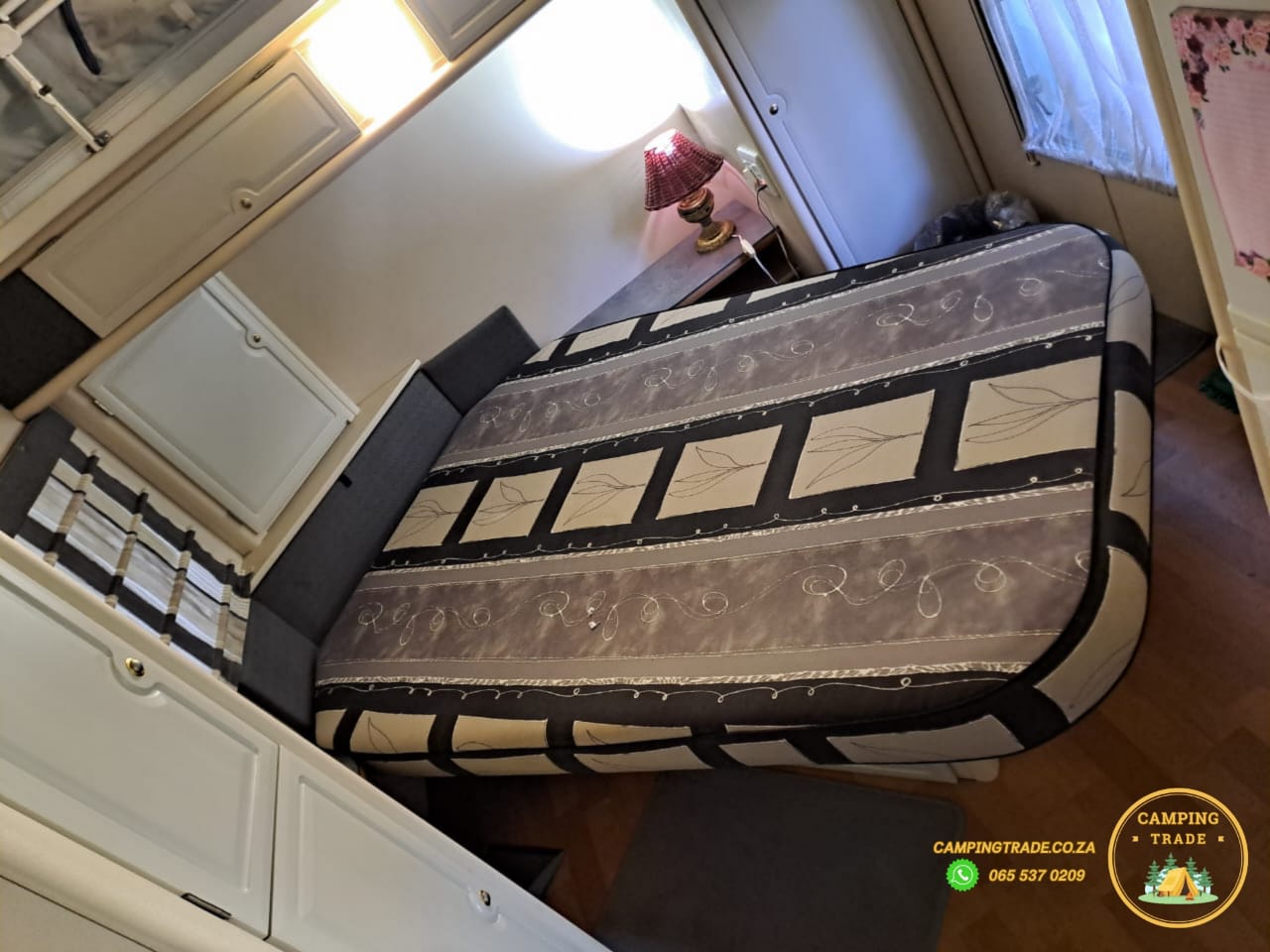 (SOLD) 2002 Jurgens Fleetline Caravan (CT 1165)