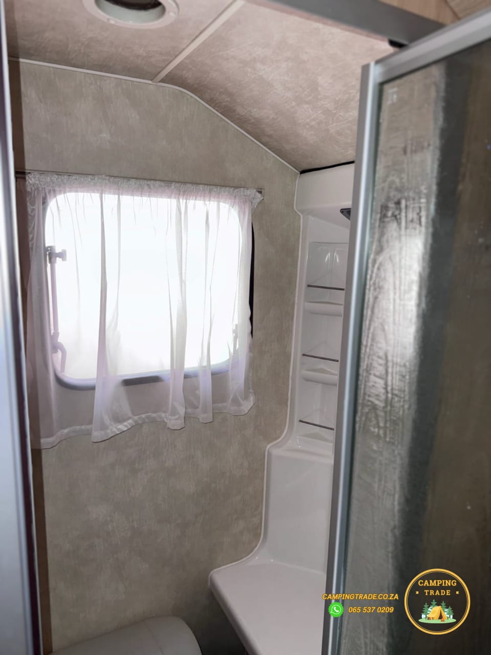 SOLD 2008 Jurgens Classique Caravan (CT 1177)