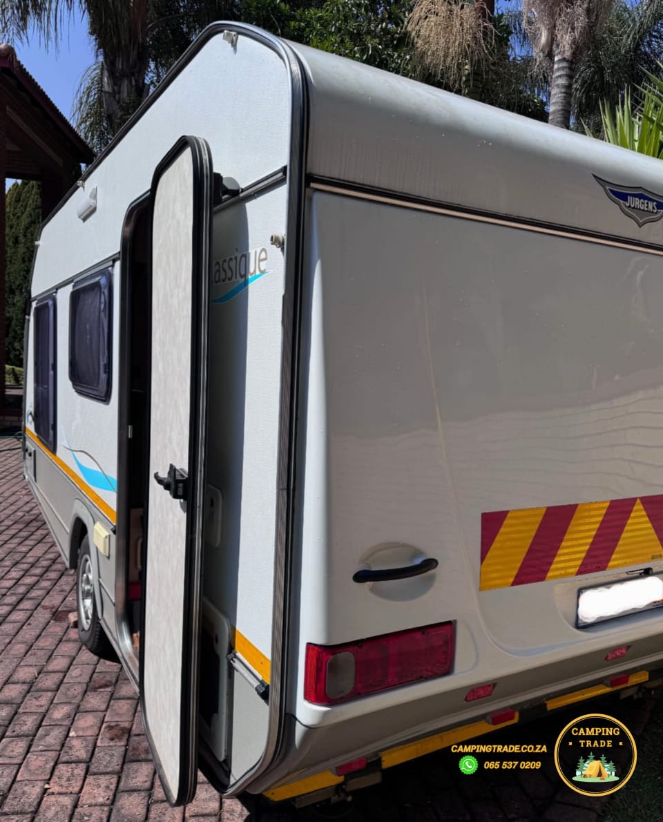 SOLD 2008 Jurgens Classique Caravan (CT 1177)