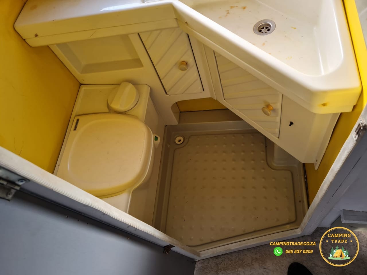 SOLD 1993 Jurgens Exclusive LT Caravan (CT 1195)