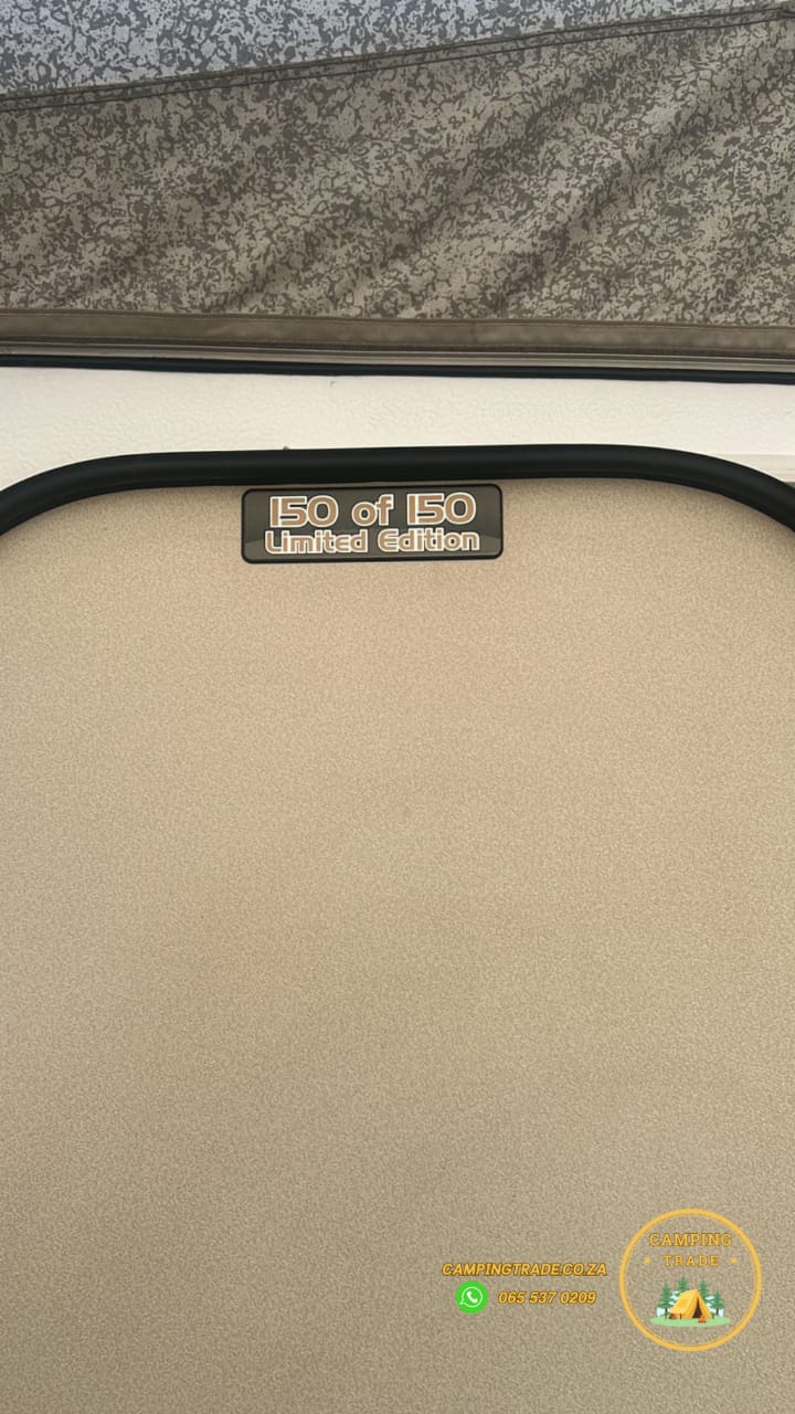 (SOLD) 2003 Jurgens Penta Gold Caravan (CT 1221)