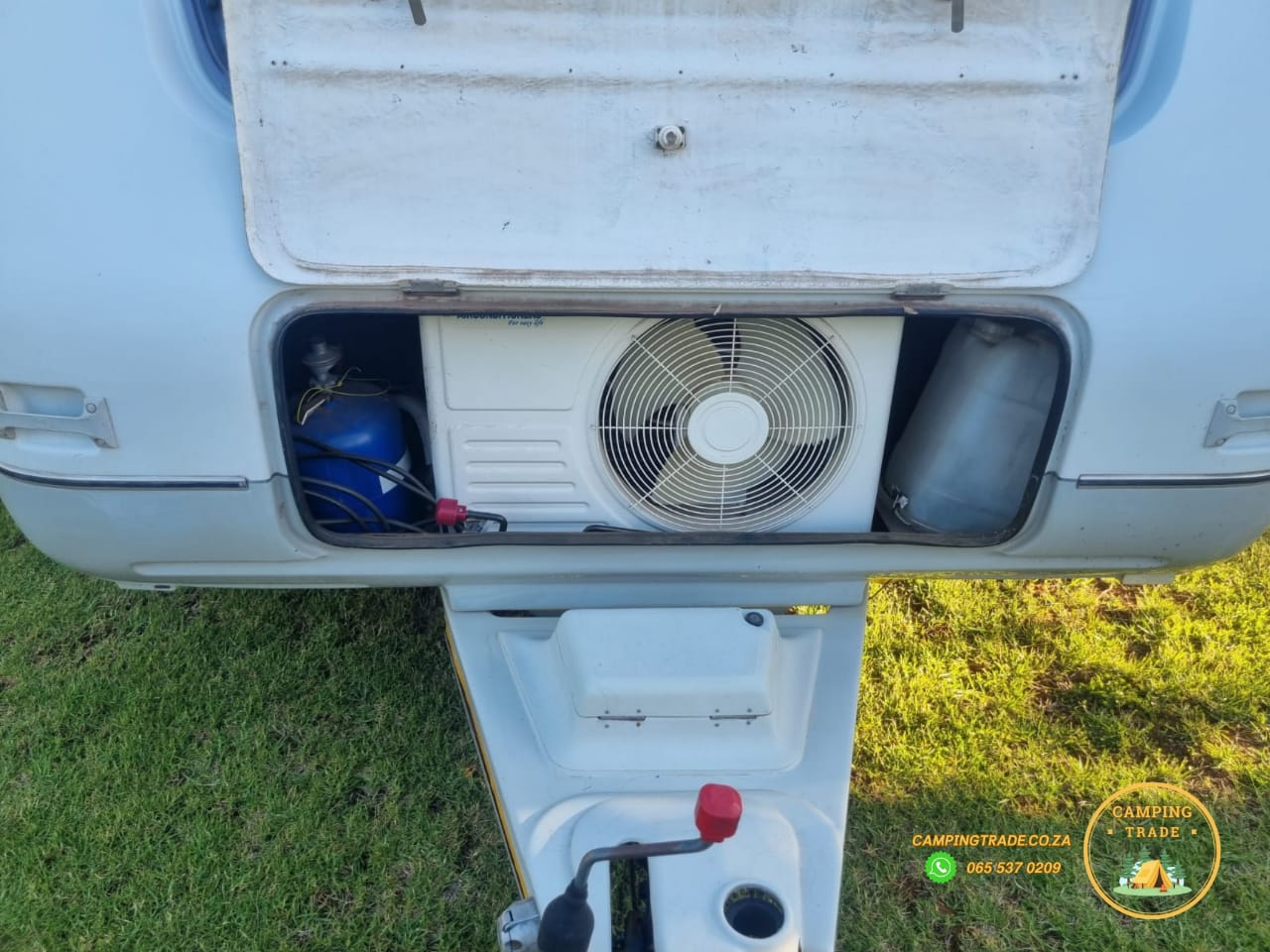 SOLD 1999 Jurgens Penta Caravan (CT 1208)