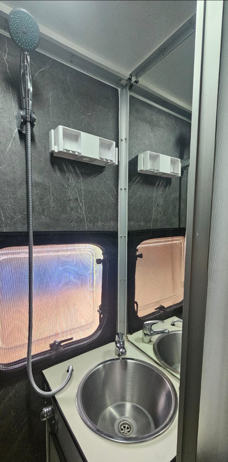 1998 Wilk Amythest Rebuild Caravan (CT 1346)