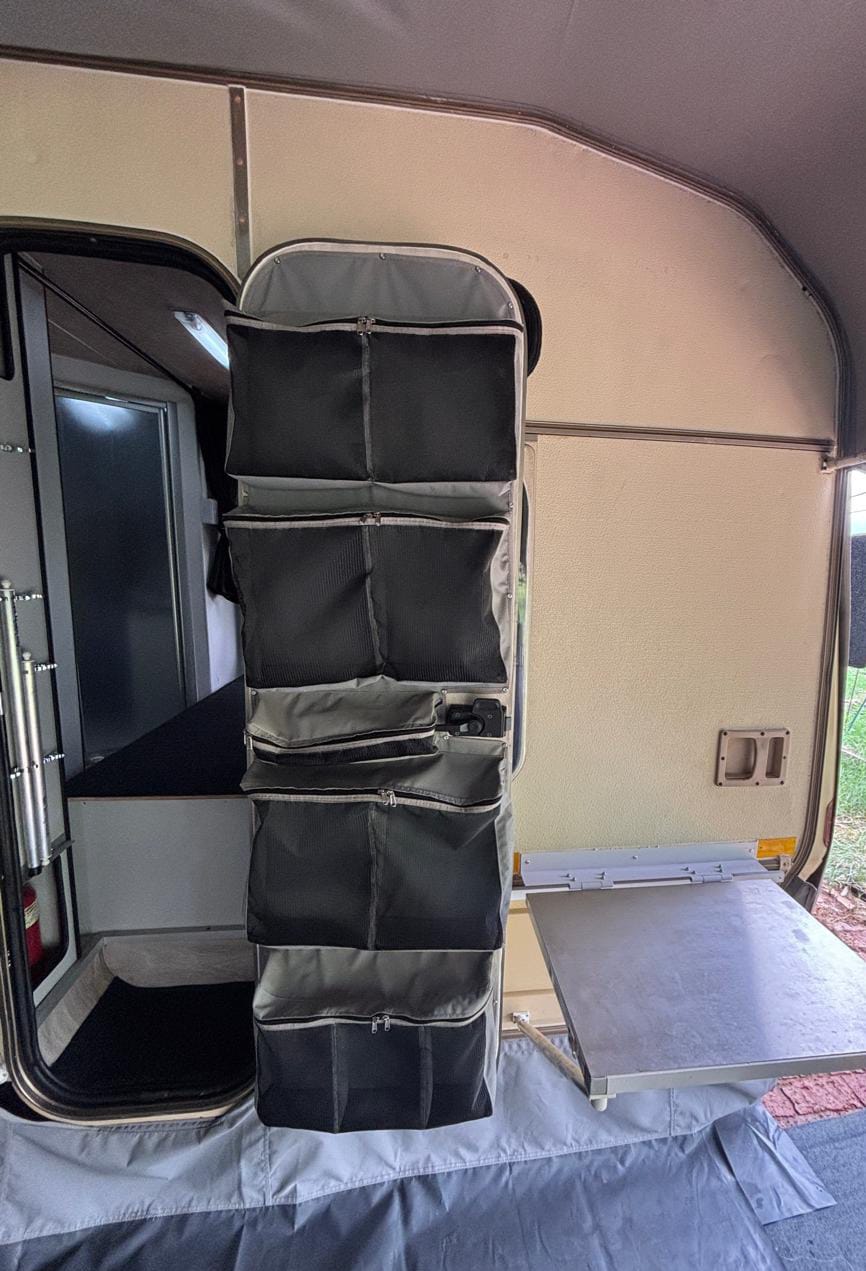 1998 Wilk Amythest Rebuild Caravan (CT 1346)