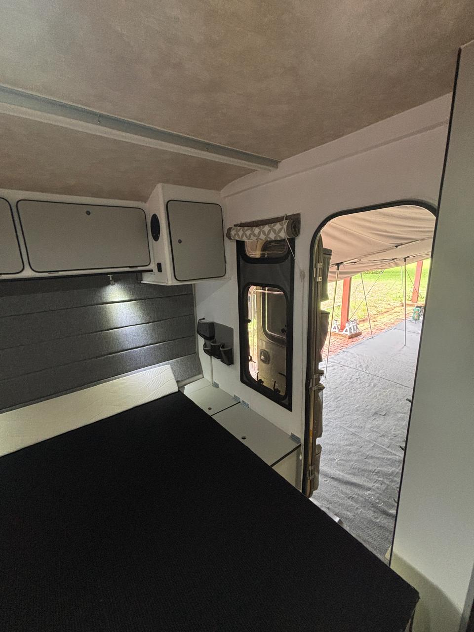 1998 Wilk Amythest Rebuild Caravan (CT 1346)