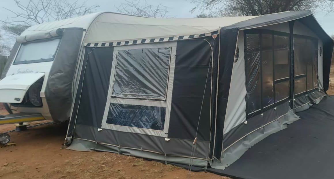 SOLD 2014 Sensation Anee Caravan (CT 1352)
