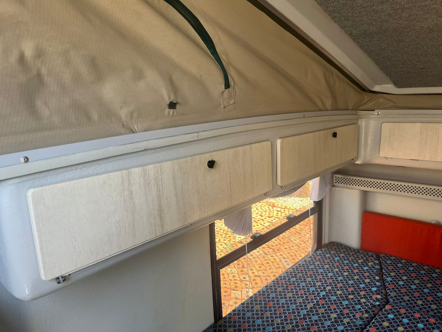 SOLD 2011 Echo Kavango Off Road Caravan (CT 1415)
