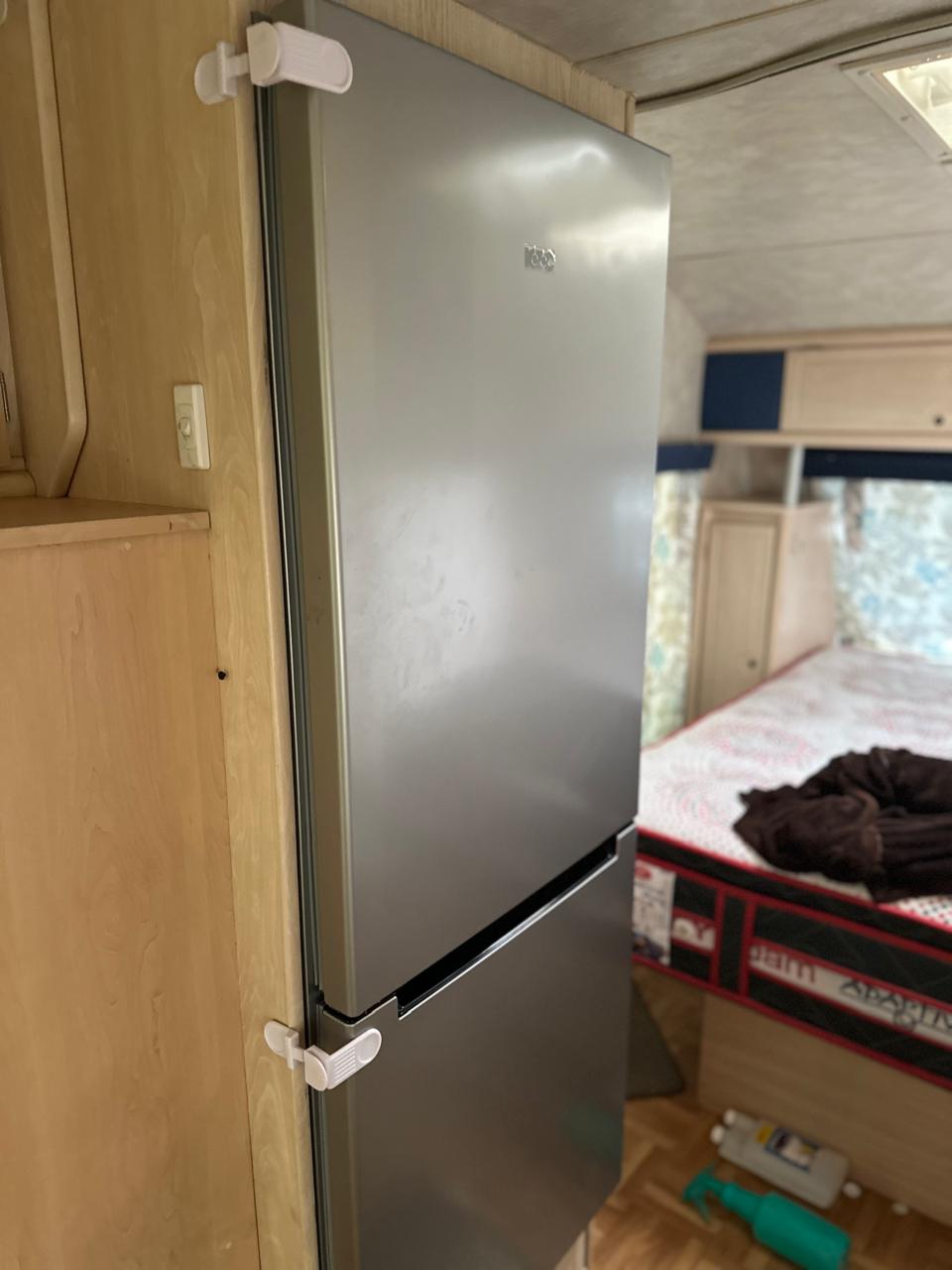 SOLD 2008 Jurgens Exclusive Caravan (CT 1435)