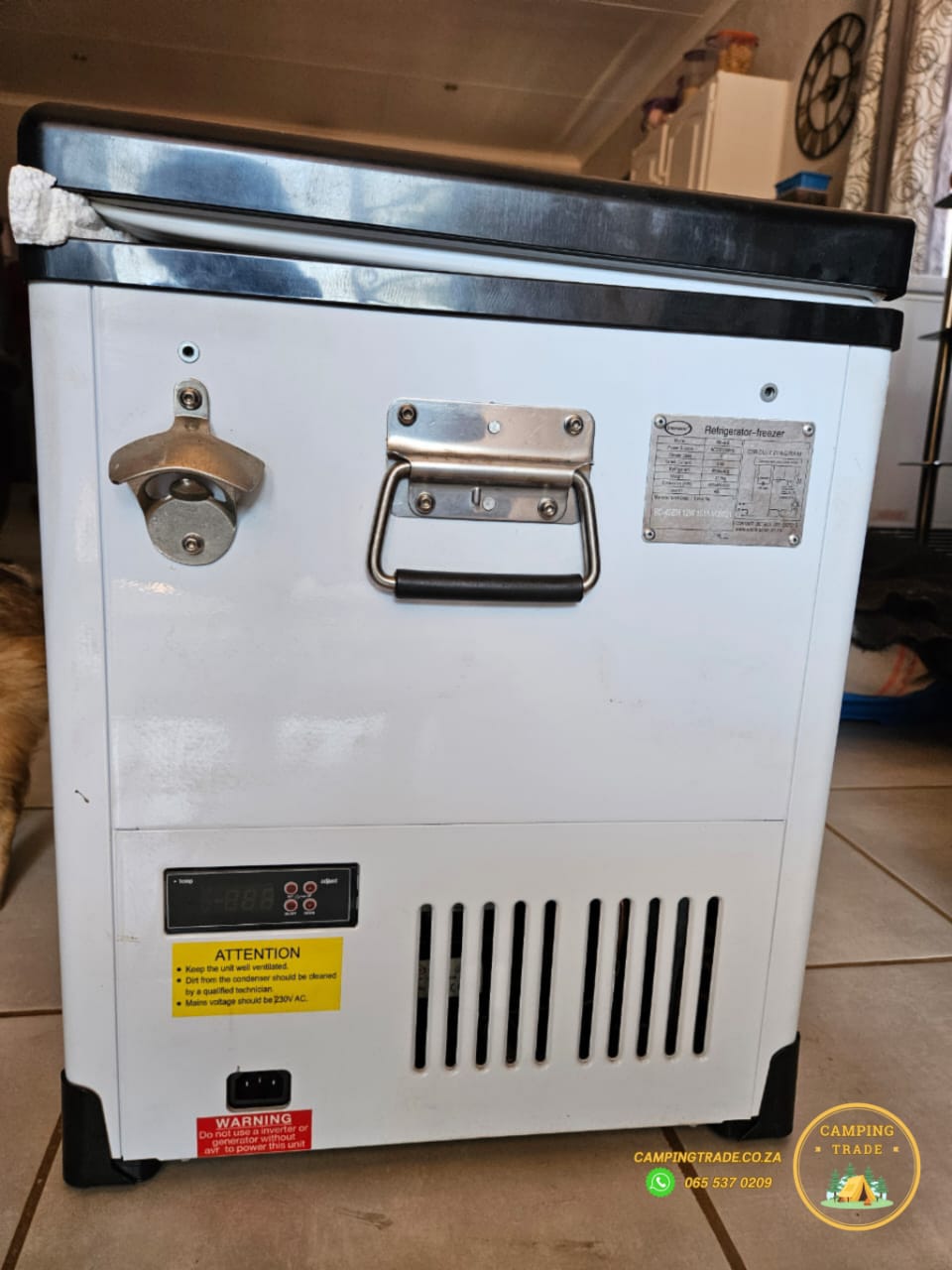 SOLD Snowmaster Fridge/Freezer (CT 1272)