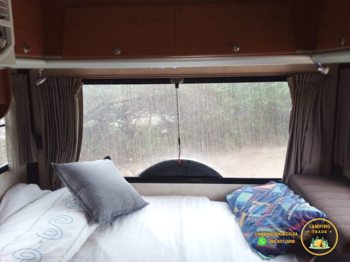 2015 Iveco Discoverer Motorhome (CT 1261)