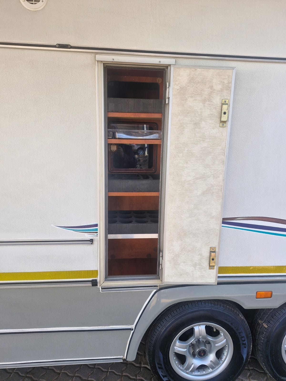 2014 Jurgens Elegance Caravan (CT 1640)