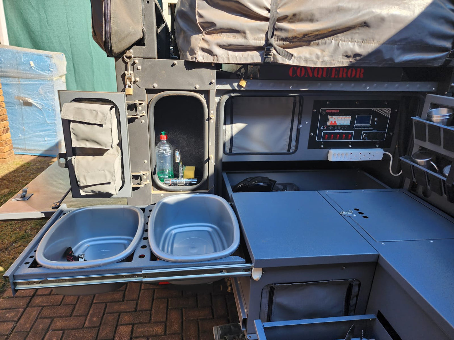 2021 Conqueror Compact Platinum Off Road Camping Trailer (CT 1605)