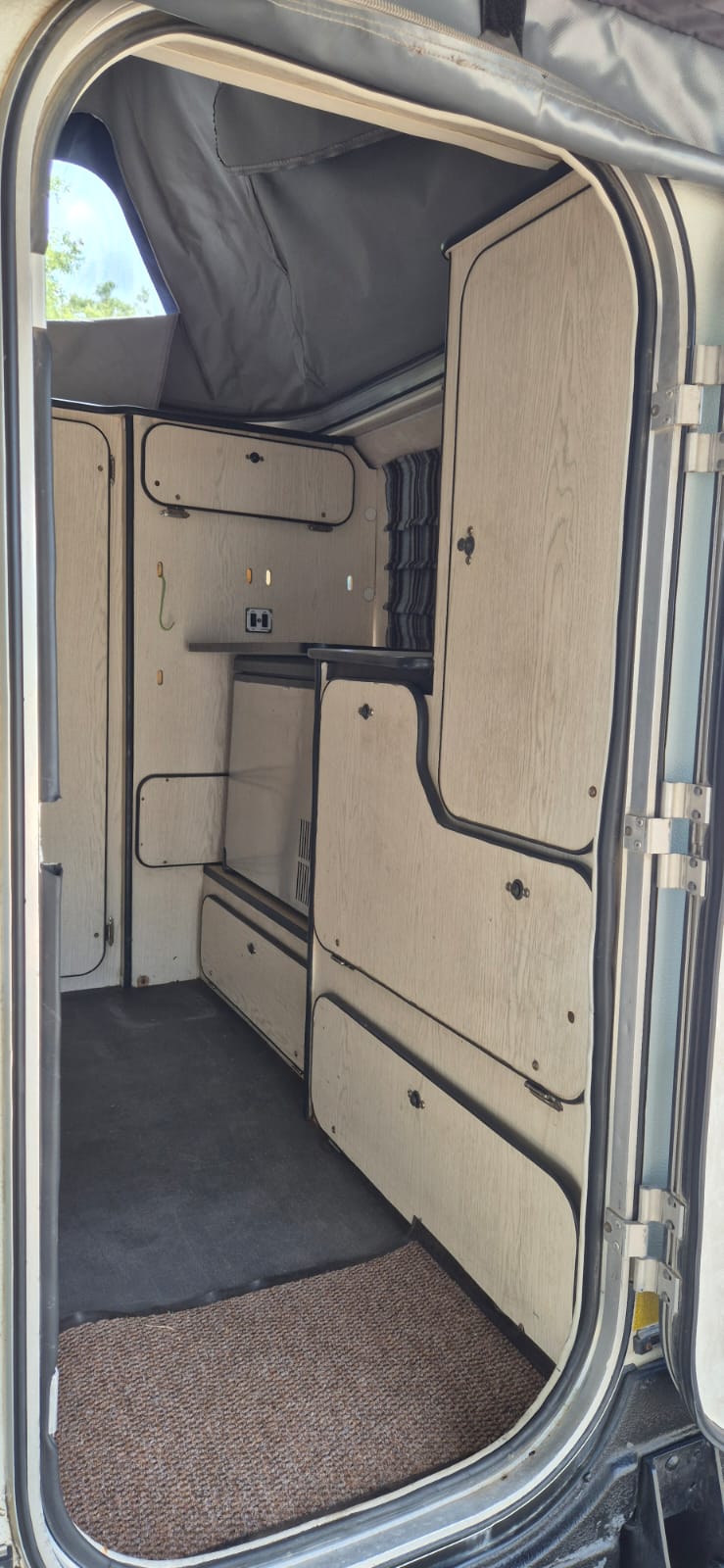 2017 Nissan NP 300 Hardbody 4x4 Camper Van (CT 1490)