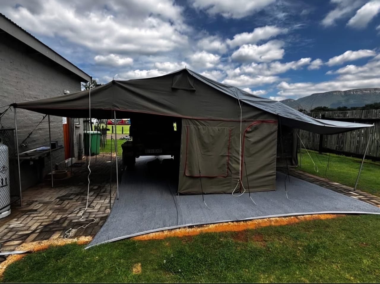 2019 Jurgens XT 140 Off Road Camping Trailer (CT 1533)