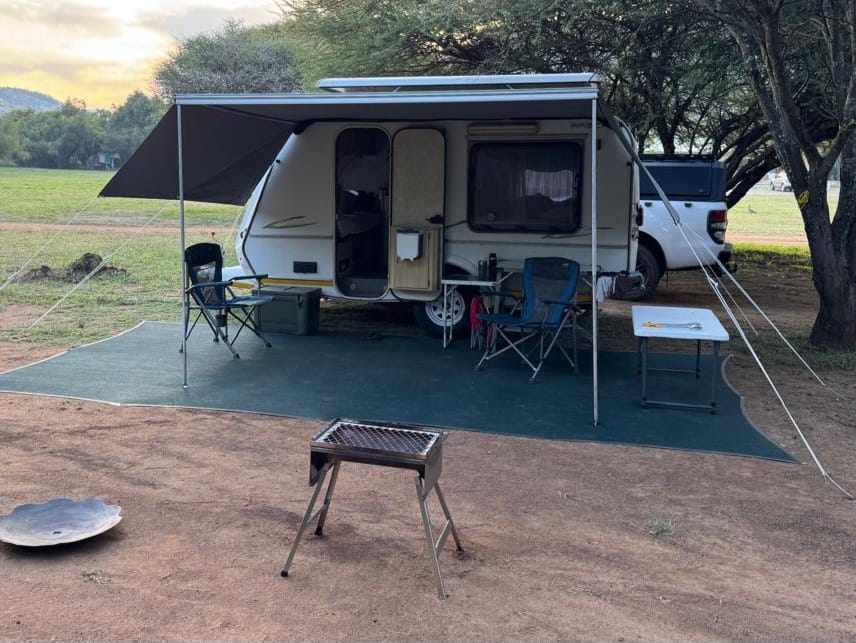 2010 Gypsey Rascal Caravan (CT 1556)
