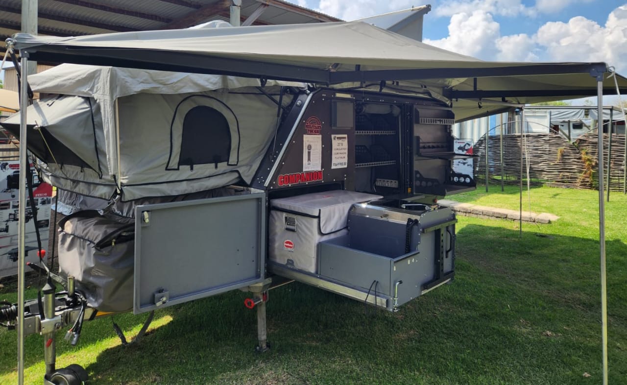 SOLD 2018 Conqueror Companion Platinum Off Road Camping Trailer (CT 1354)