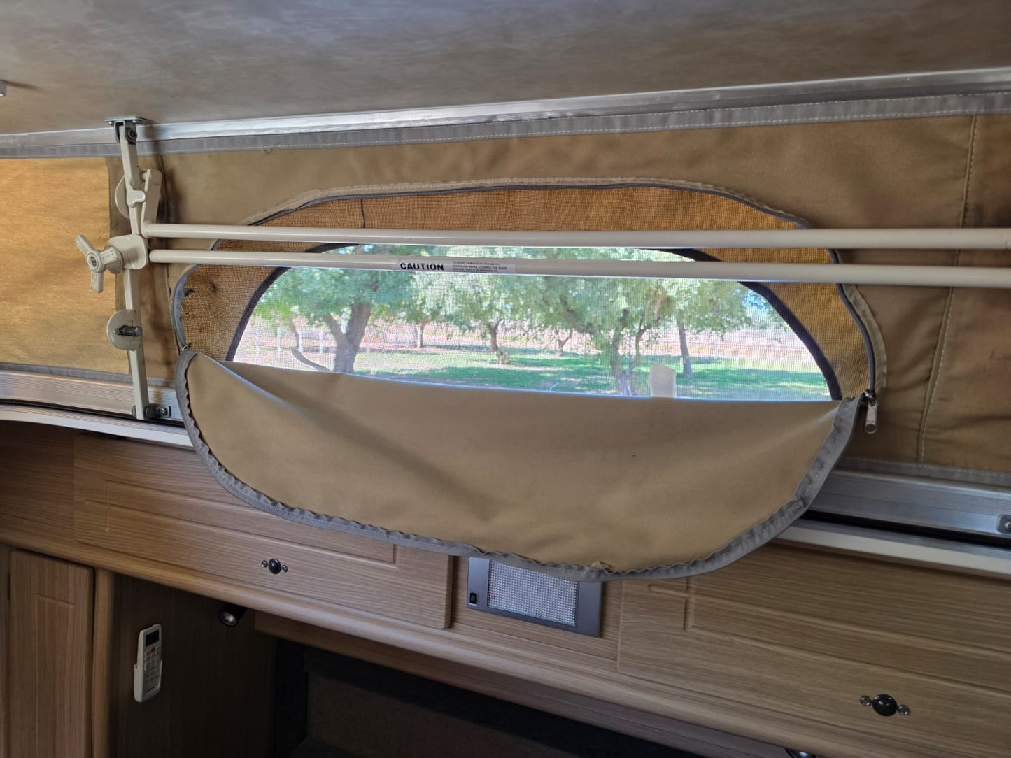 2012 Jurgens Penta Caravan (CT 1574)