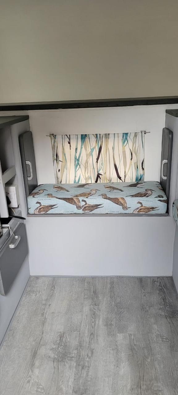 Bakkiemate camper (CT 1528)