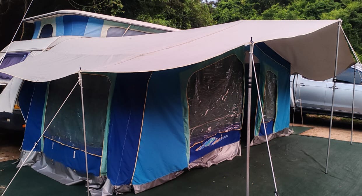 2001 Sprite Splash Caravan (CT 1614)
