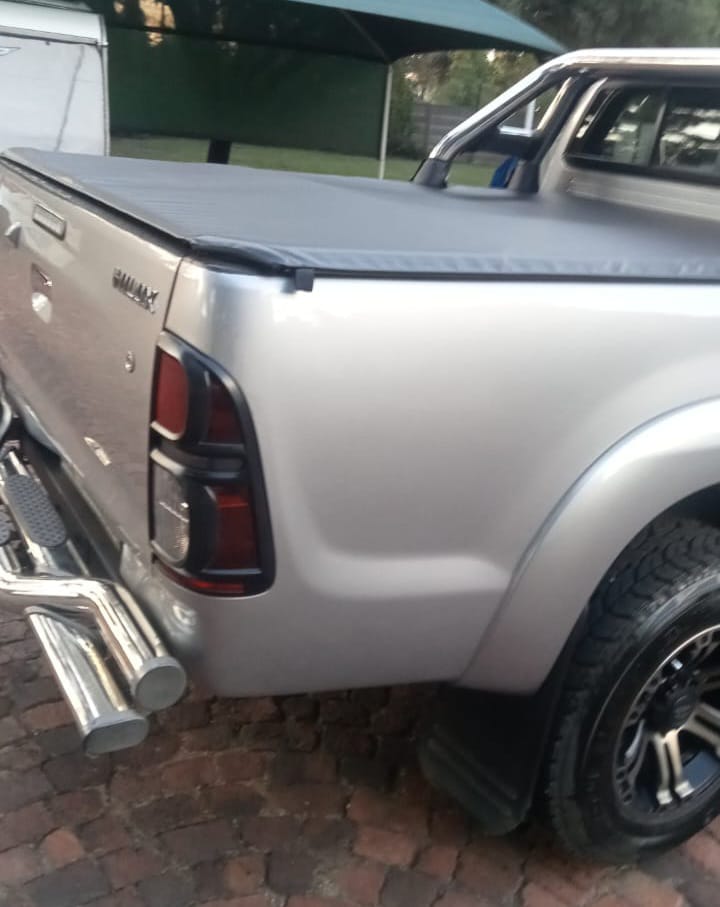 SOLD 2015 Toyota Hilux D4D 3.0 Bakkie (CT 1299)