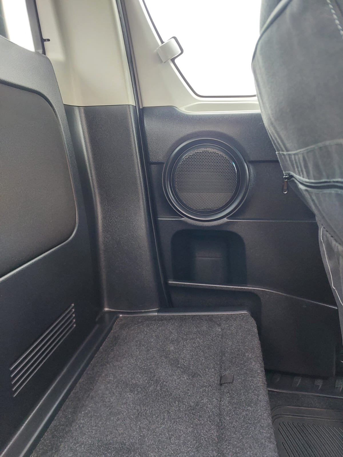 2017 Toyota Hilux 2.4 Extra cab Bakkie (CT 1494)