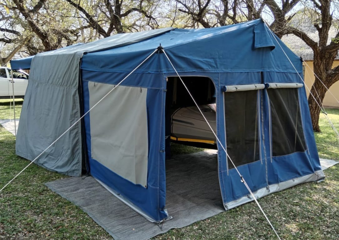 2014 Jurgens Camplite Camping Trailer (CT 1474)