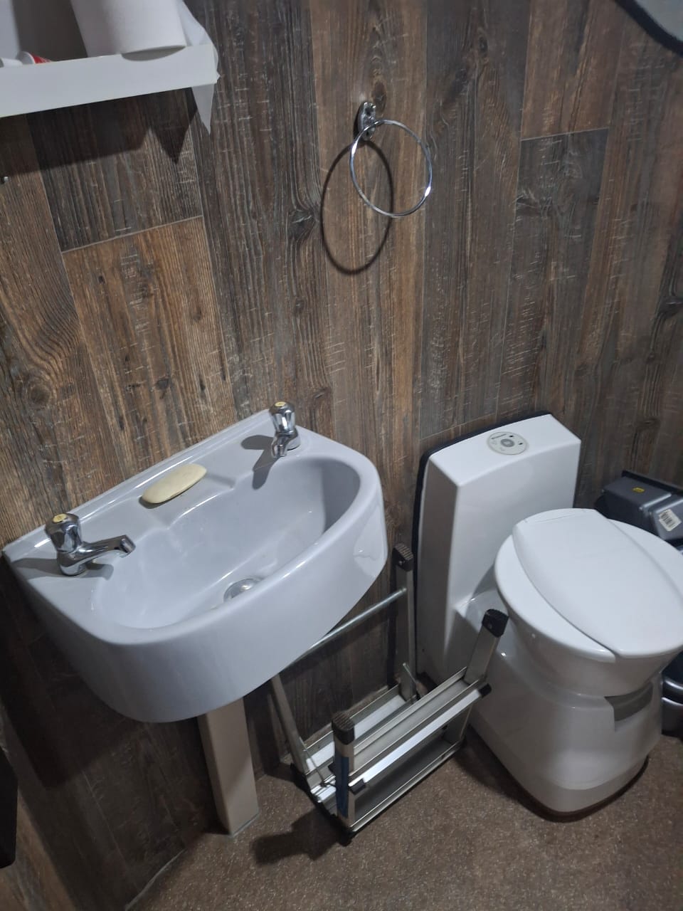2016 Mobi Lodge Caravan (CT 1597)