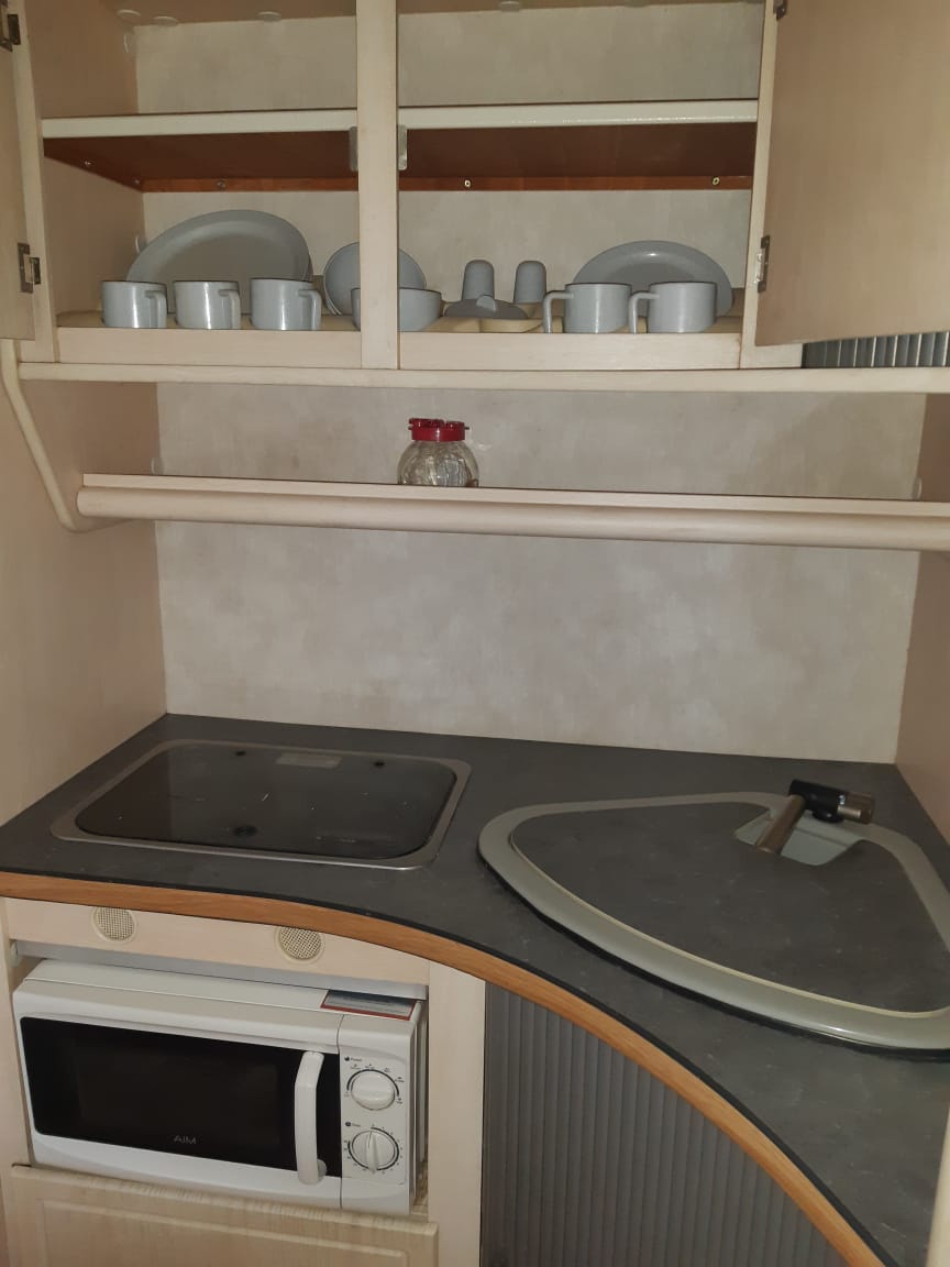 2007 Jurgens Classique Caravan (CT 1482)