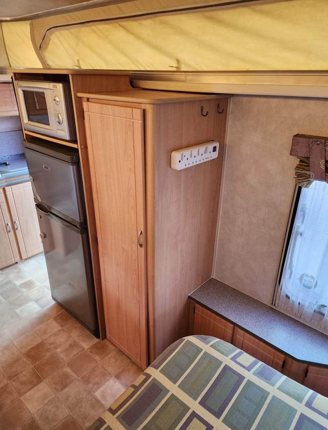 2006 Gypsey Romany Caravan (CT 1634)