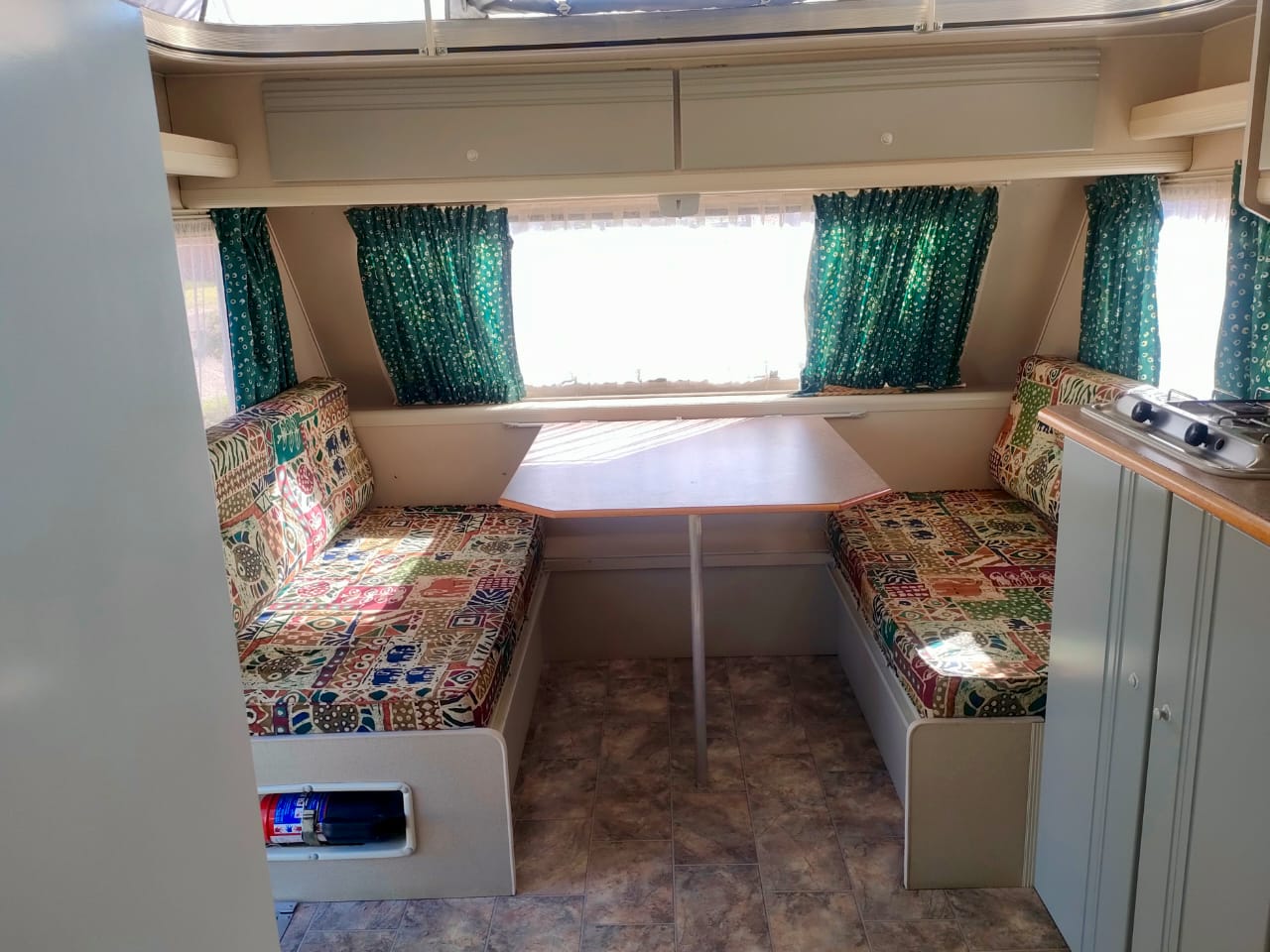 2000 Jurgens Penta Caravan (CT 1604)