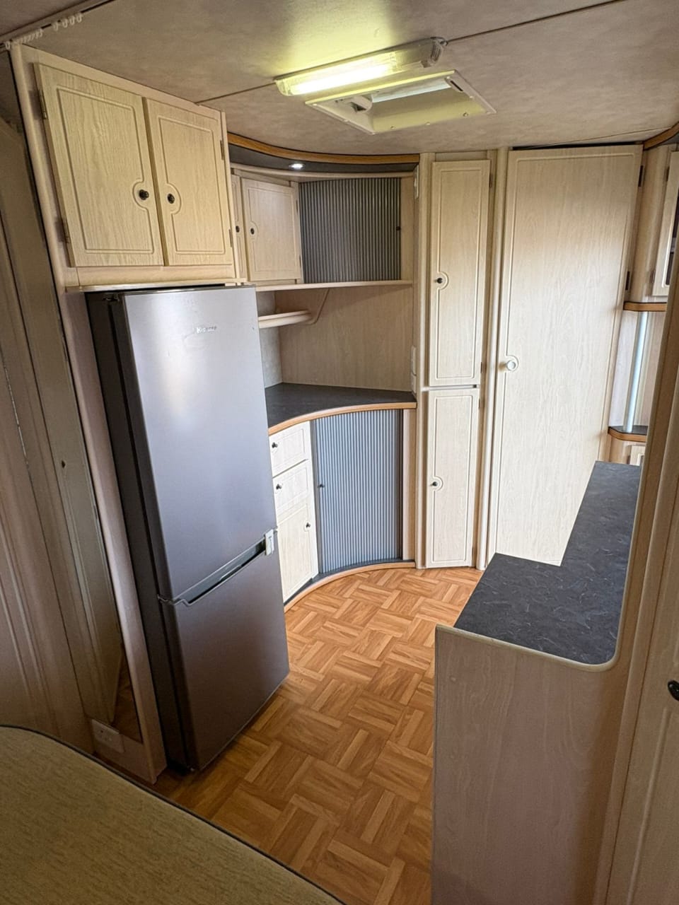 2006 Jurgens Classique Caravan (CT 1481)