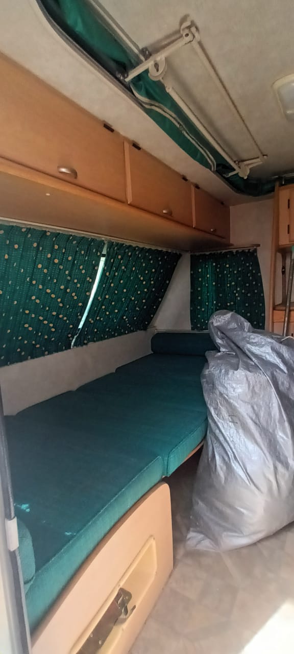 SOLD 2001 Gypsey Rapier Caravan (CT 1478)