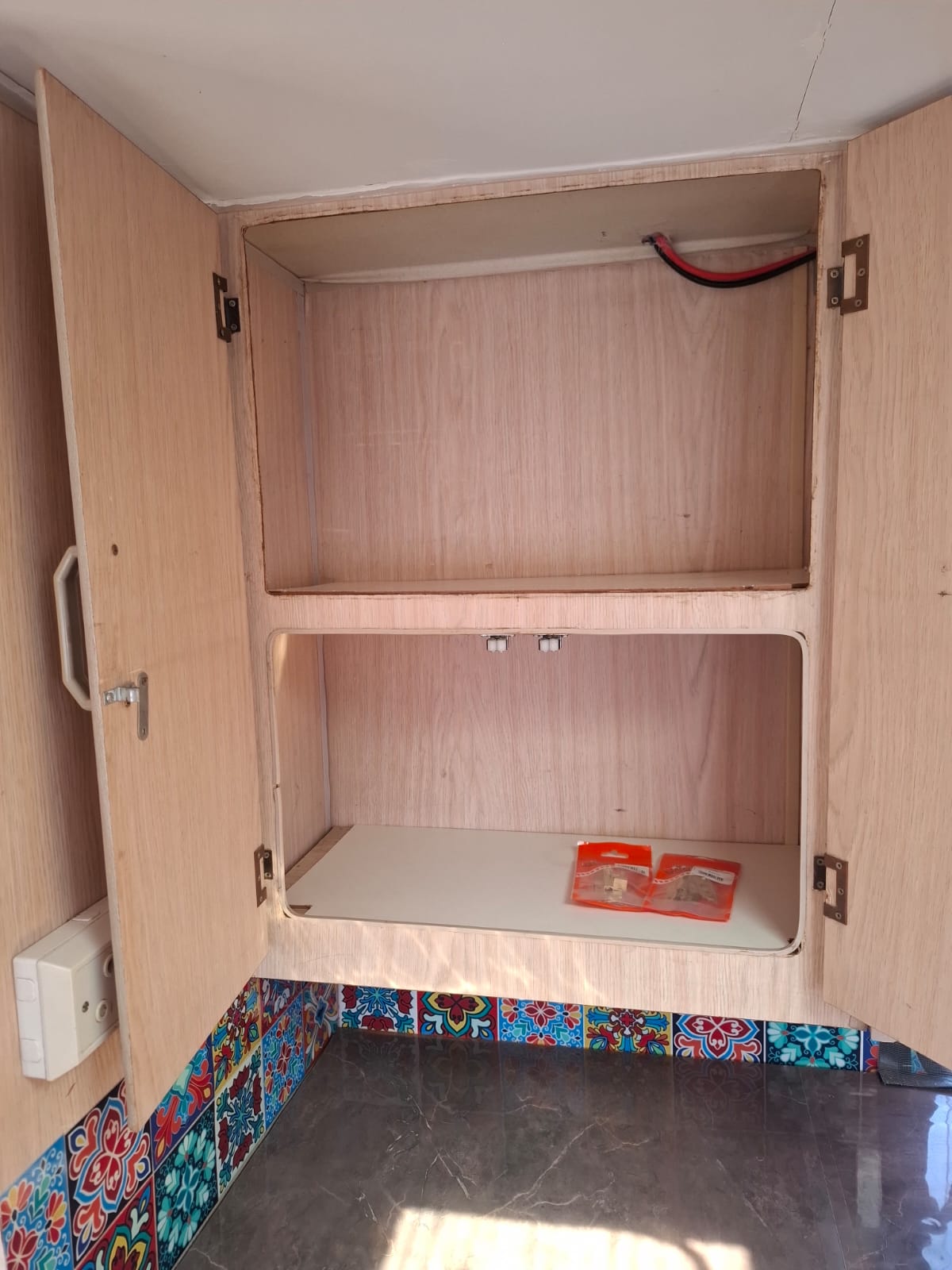 Bakkiemate Camper (CT 1658)
