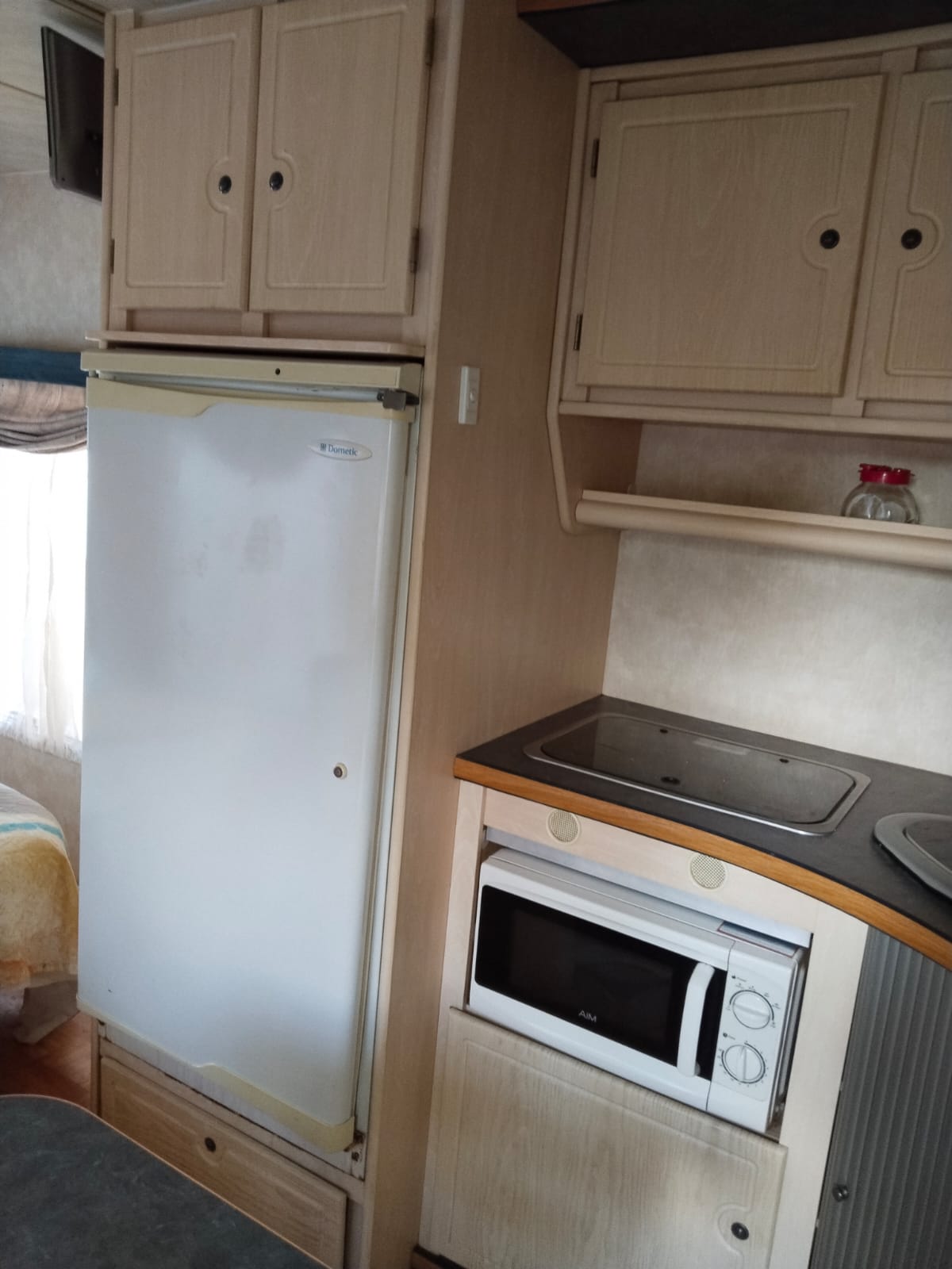 2007 Jurgens Classique Caravan (CT 1482)