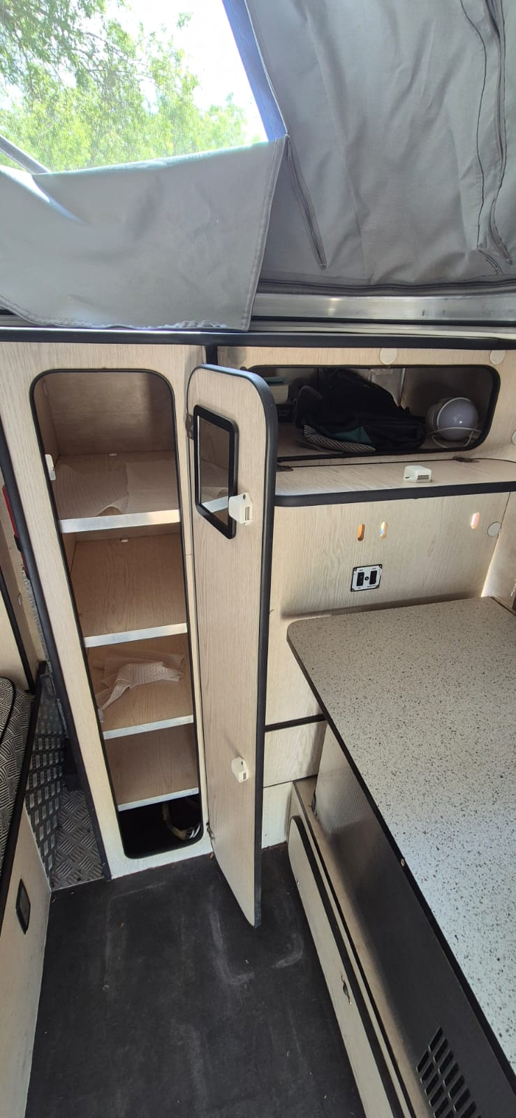 2017 Nissan NP 300 Hardbody 4x4 Camper Van (CT 1490)