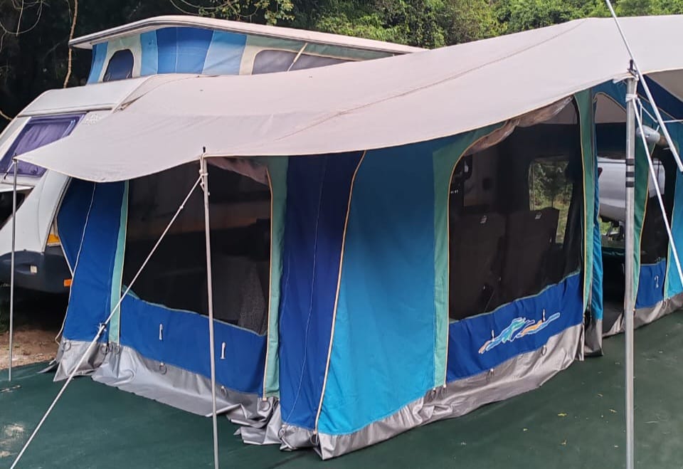 2001 Sprite Splash Caravan (CT 1614)