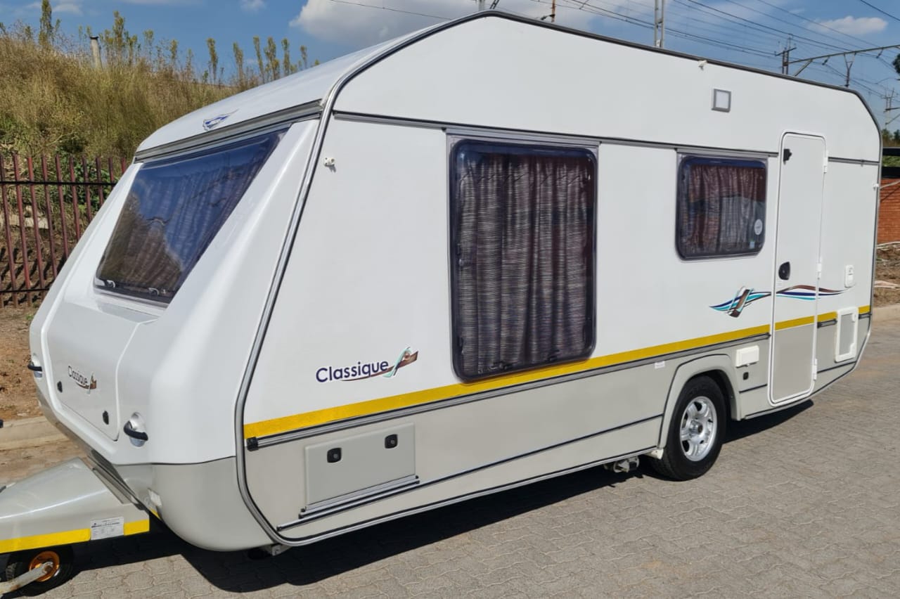 SOLD 2013 Jurgens Classique Caravan (CT 1347)