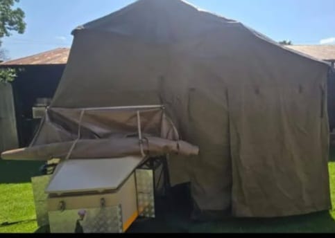 2006 Conqueror Conquest Off Road Camping Trailer (CT 1603)