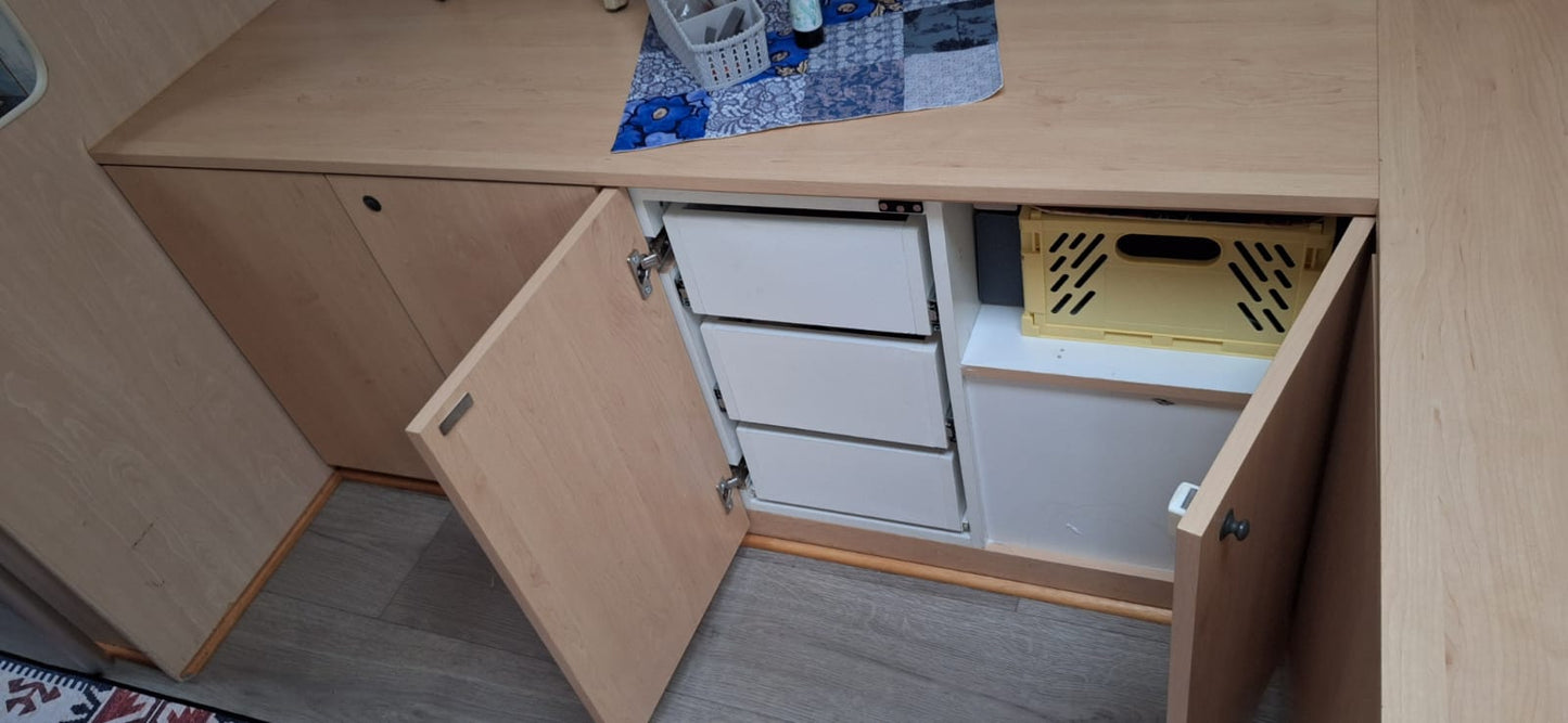 2005 Jurgens Exclusive Caravan (CT 1593)
