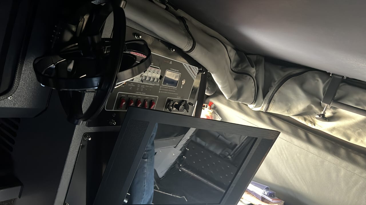 SOLD 2018 Conqueror Commander Platinum Edition Off Road Camping Trailer (CT 1309)